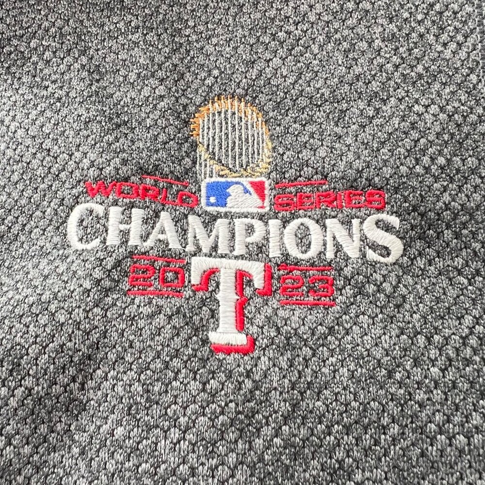 Texas Rangers 2023 World Series Champions Antigua Mens S Gray Fleece Vest Logo - Picture 3 of 10